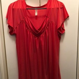 Dark bubblegum pink top